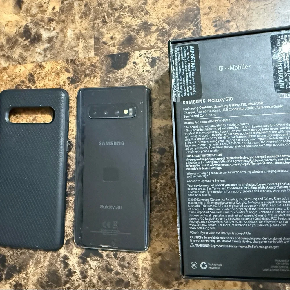 Samsung Galaxy S10 128GB SM-G973U T-Mobile 6.1 inch Phone Black